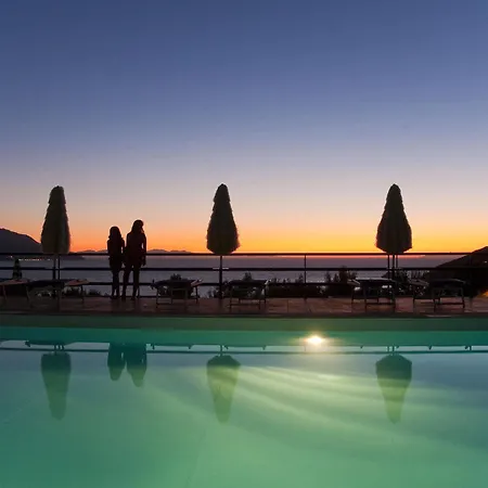 فندق Paradiso